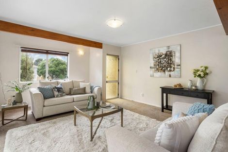 Photo of property in 54 Kohekohe Street, New Lynn, Auckland, 0600