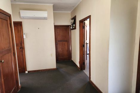 Photo of property in 4 Durham Crescent, Fairfield, Lower Hutt, 5011