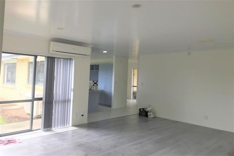 Photo of property in 18 Donegal Park Drive, Flat Bush, Auckland, 2019