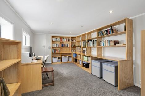 Photo of property in 8 Otaki Street, Miramar, Wellington, 6022