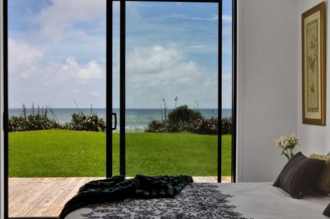 Photo of property in 317 Porikapa Road, Warea, New Plymouth, 4381