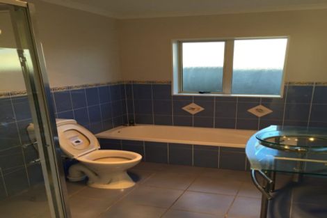 Photo of property in 11 Raphoe Road, Flat Bush, Auckland, 2019