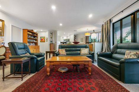 Photo of property in Remuera Mews, 7/29 Green Lane East, Remuera, Auckland, 1050
