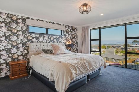 Photo of property in 36 Mcneil Street, Balclutha, 9230