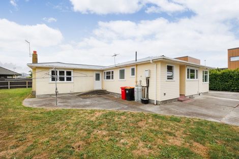Photo of property in 20 Roy Street, Palmerston North, 4410