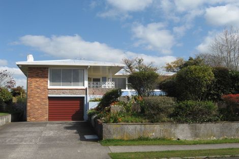 Photo of property in 72 Devon Street, Glenholme, Rotorua, 3010