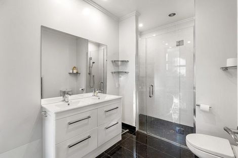 Photo of property in 7 Shillingford Boulevard, Rolleston, 7615