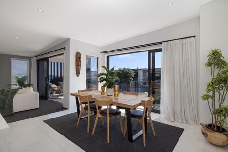 Photo of property in 4 Otira Close, Papamoa Beach, Papamoa, 3118