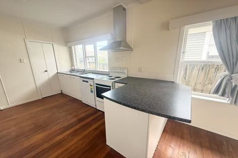 Photo of property in 1/11 Church Road, Mangere Bridge, Auckland, 2022