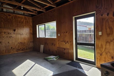 Photo of property in 32 Susan Street, Pukehangi, Rotorua, 3015