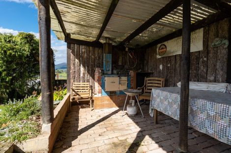 Photo of property in 101 Main Road, Clinton, 9534