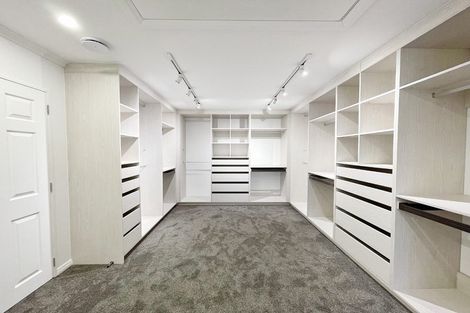 Photo of property in 3 Ballintra Close, Pinehill, Auckland, 0632