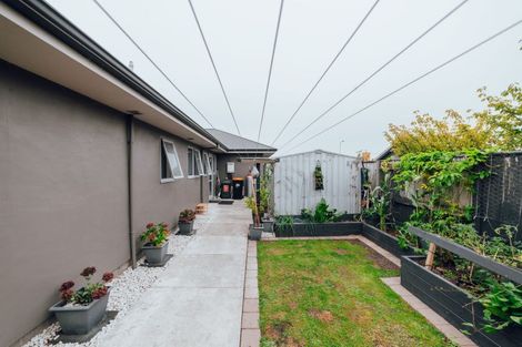 Photo of property in 12 Liberty Grove, Kelvin Grove, Palmerston North, 4414