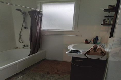 Photo of property in 15 Te Rangitautahanga Road, Turangi, 3334