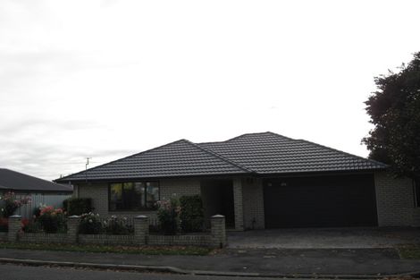 Photo of property in 90 Sawyers Arms Road, Northcote, Christchurch, 8052