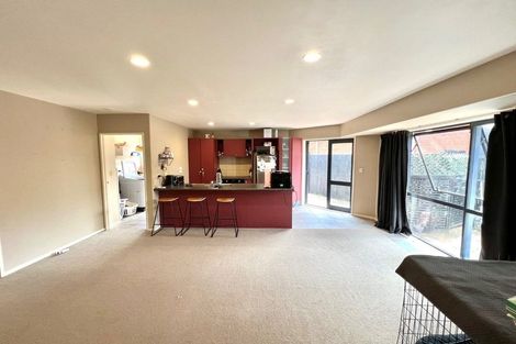 Photo of property in 60b Lothian Brae, Wattle Downs, Auckland, 2103