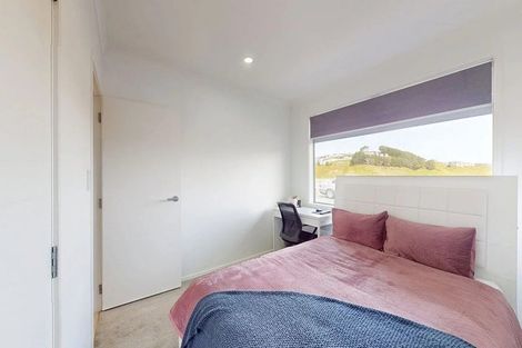 Photo of property in 29 Cresswell Place, Johnsonville, Wellington, 6037