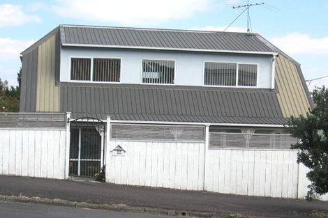 Photo of property in 1/38 Mahara Avenue, Birkenhead, Auckland, 0626