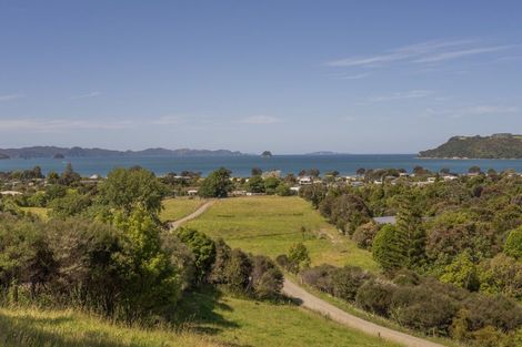 Photo of property in 40 Ara Mata, Cooks Beach, Whitianga, 3591
