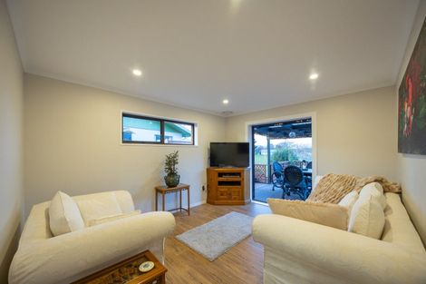 Photo of property in 6 Kentucky Way, Awapuni, Palmerston North, 4412