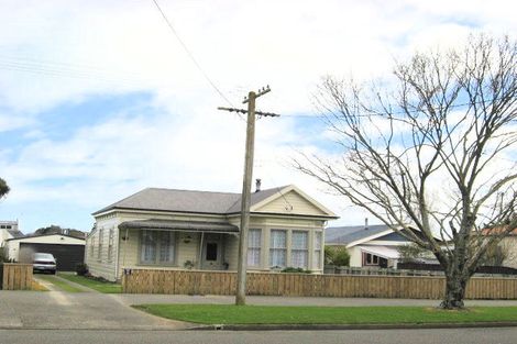Photo of property in 175 Cambridge Street, Levin, 5510