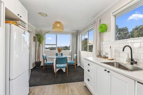 Photo of property in 2 Adventure Drive, Whitby, Porirua, 5024