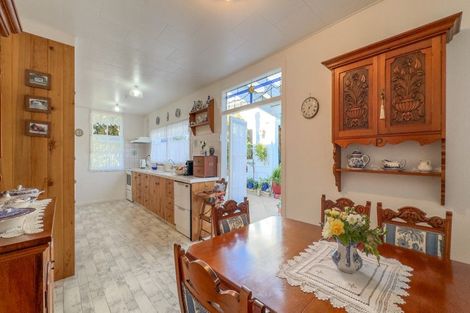 Photo of property in 402 Williamson Street, Thames, 3500