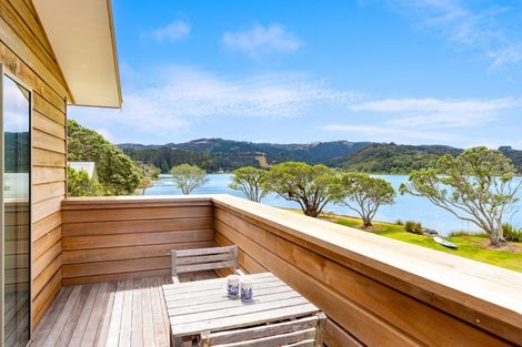 Photo of property in 42 Harbour View Road, Point Wells, Warkworth, 0986