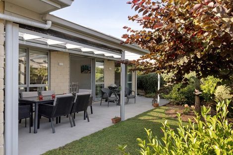 Photo of property in 7 Vista Close, Omokoroa, 3114