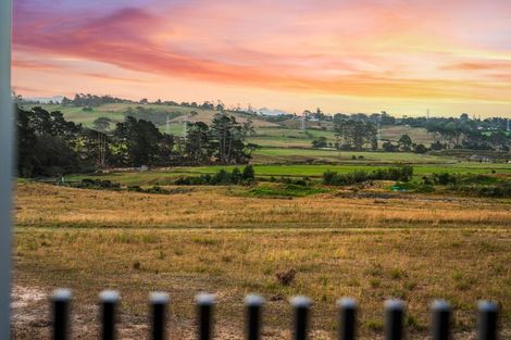 Photo of property in 24 Pukewhero Rise, Westgate, Auckland, 0614