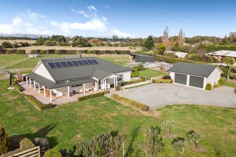 Photo of property in 270 Hughes Line, West Taratahi, Masterton, 5887