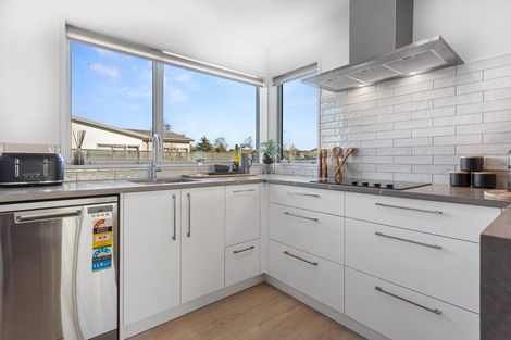 Photo of property in 3 Kakapo Lane, Redwood, Christchurch, 8051