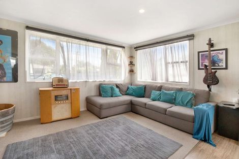 Photo of property in 11 Bovis Street, Shannon, 4821