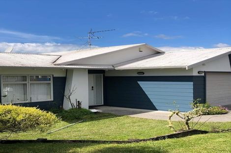 Photo of property in 9 Cinnabar Place, Westgate, Auckland, 0614