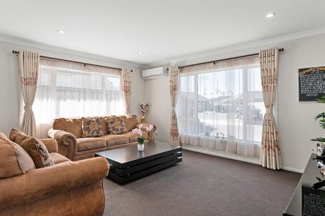 Photo of property in 5 Astelia Lane, Rototuna North, Hamilton, 3210