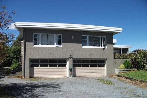 Photo of property in 6 Croft Grove, Moera, Lower Hutt, 5010