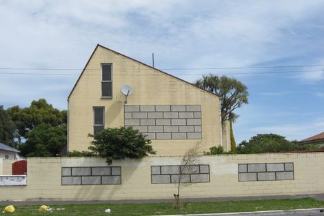 Photo of property in 18a Fairfield Avenue, Addington, Christchurch, 8024