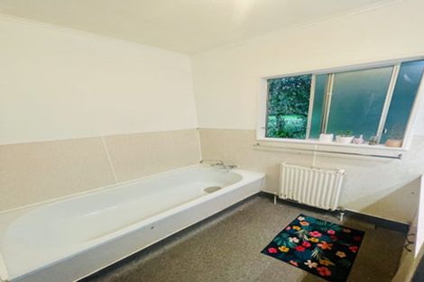 Photo of property in 2/50 Lincoln Avenue, Tawa, Wellington, 5028