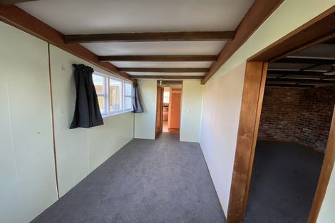 Photo of property in 17 Kapiti Lane, Otaki Beach, Otaki, 5512