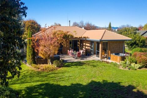 Photo of property in 1 Shadbolt Drive, Leamington, Cambridge, 3432