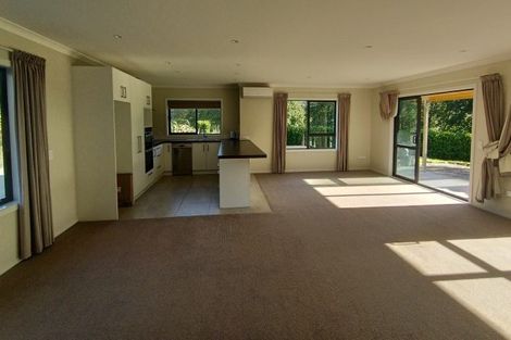 Photo of property in 281 North Manakau Road, Manakau, Levin, 5573
