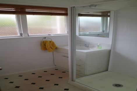 Photo of property in 1/59 The Boulevard, Sunnyhills, Auckland, 2010