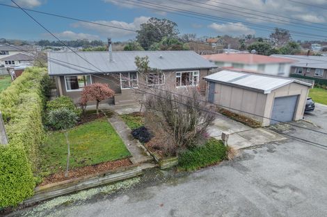 Photo of property in 28 Awamoa Road, Holmes Hill, Oamaru, 9401