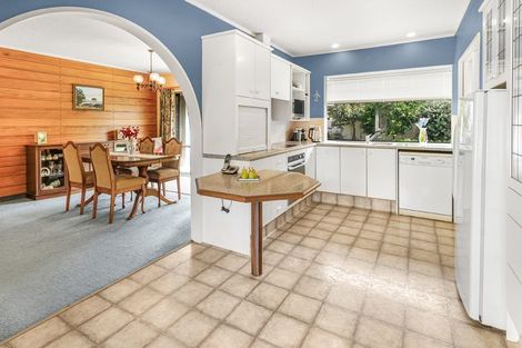 Photo of property in 51 Glen Lynne Avenue, Queenwood, Hamilton, 3210