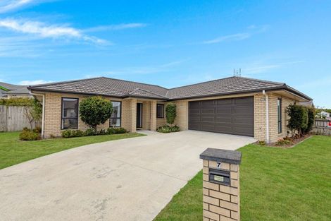 Photo of property in 7 Derwent Place, Flagstaff, Hamilton, 3210