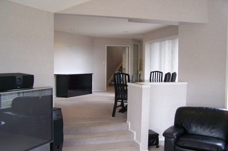 Photo of property in 2/4 Currell Way, Somerville, Auckland, 2014