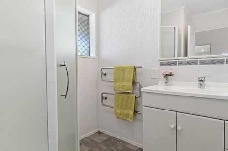 Photo of property in 2 Tupaea Place, Otumoetai, Tauranga, 3110