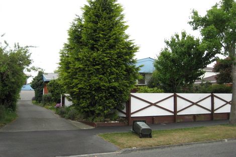 Photo of property in 32 Whitby Street, Burnside, Christchurch, 8053