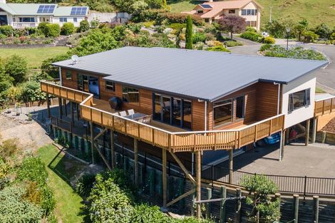 Photo of property in 17 Clairmont Heights, Stoke, Nelson, 7011