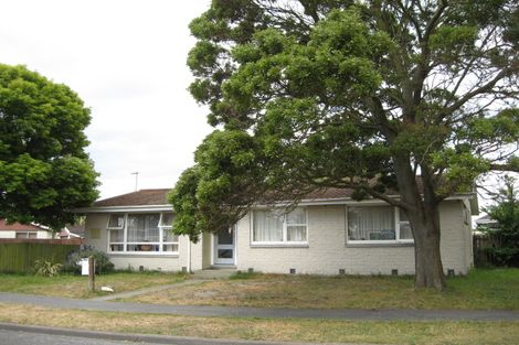 Photo of property in 9 Medina Crescent, Parklands, Christchurch, 8083